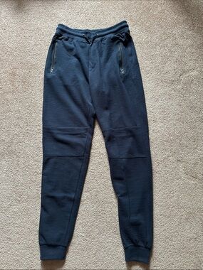 Men’s activewear pants